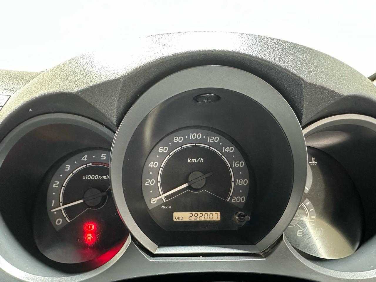 2005 Toyota Hilux