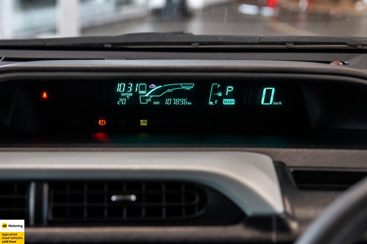 2013 Toyota Aqua