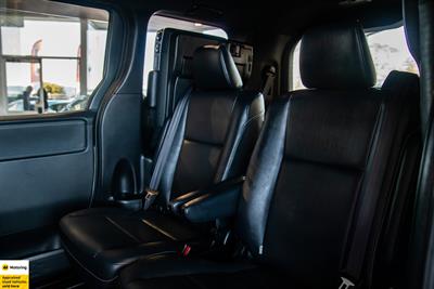 2016 Toyota Esquire - Thumbnail
