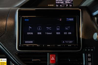 2016 Toyota Esquire - Thumbnail