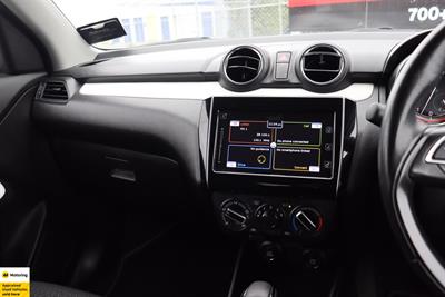 2021 Suzuki Swift - Thumbnail