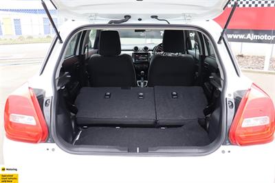 2021 Suzuki Swift - Thumbnail