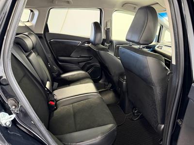 2016 Honda Shuttle - Thumbnail