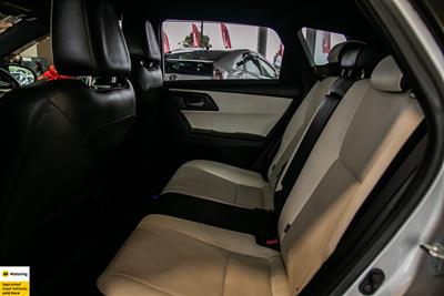 2017 Toyota Auris - Thumbnail