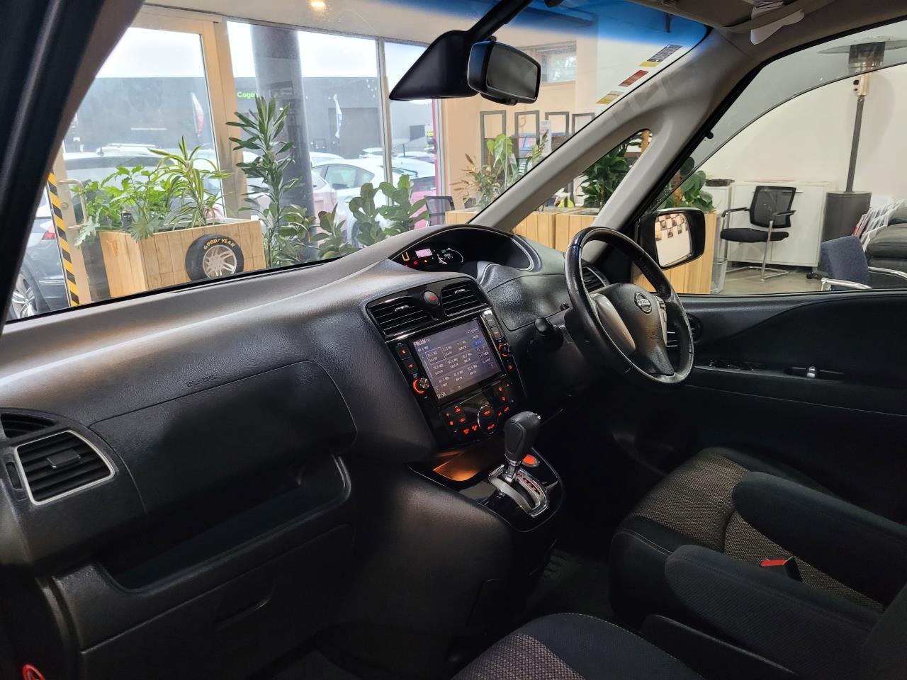 2016 Nissan Serena