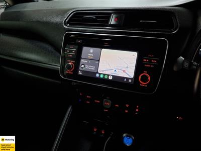2018 Nissan Leaf - Thumbnail