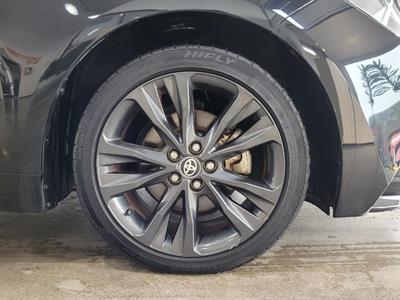 2019 Toyota Corolla - Thumbnail
