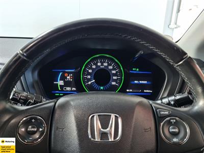 2016 Honda Vezel - Thumbnail