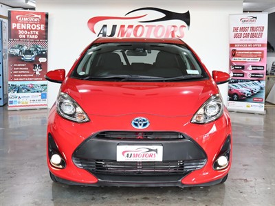 2017 Toyota Aqua - Thumbnail