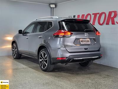 2020 Nissan X-Trail - Thumbnail