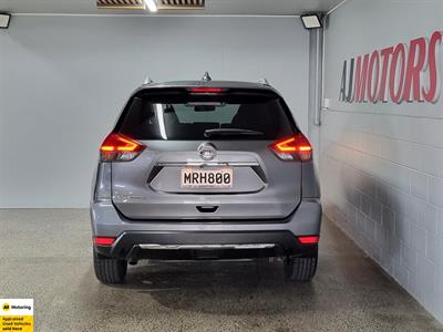 2020 Nissan X-Trail - Thumbnail