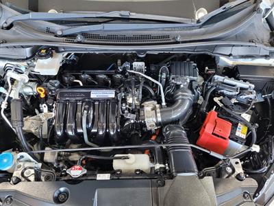 2019 Honda Grace - Thumbnail