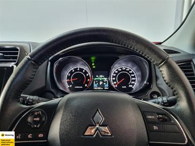 2024 Mitsubishi ASX - Thumbnail