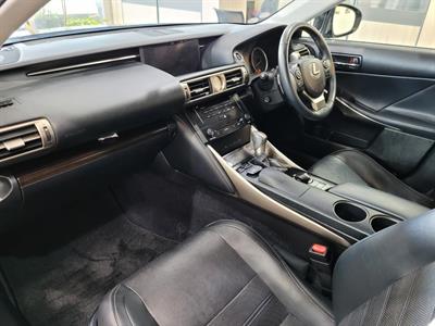 2014 Lexus IS - Thumbnail