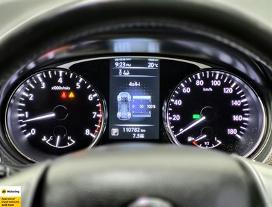 2015 Nissan X-Trail - Thumbnail