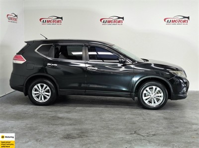 2015 Nissan X-Trail - Thumbnail