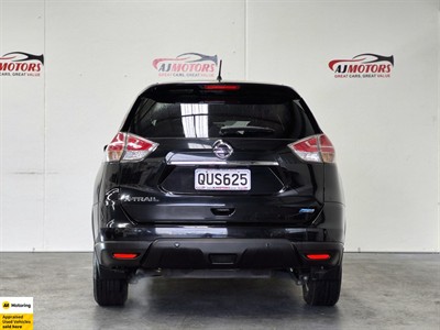 2015 Nissan X-Trail - Thumbnail