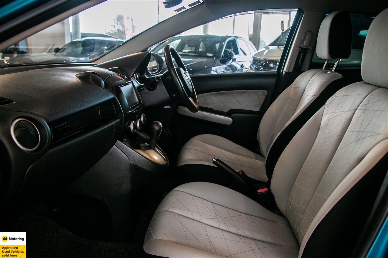2011 Mazda Demio