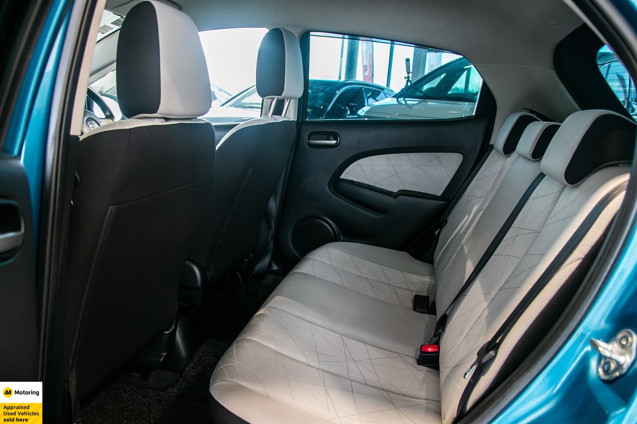 2011 Mazda Demio