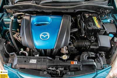 2011 Mazda Demio - Thumbnail
