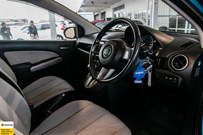 2011 Mazda Demio - Thumbnail