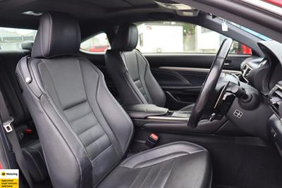 2015 Lexus RC300h - Thumbnail