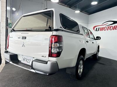 2019 Mitsubishi Triton - Thumbnail