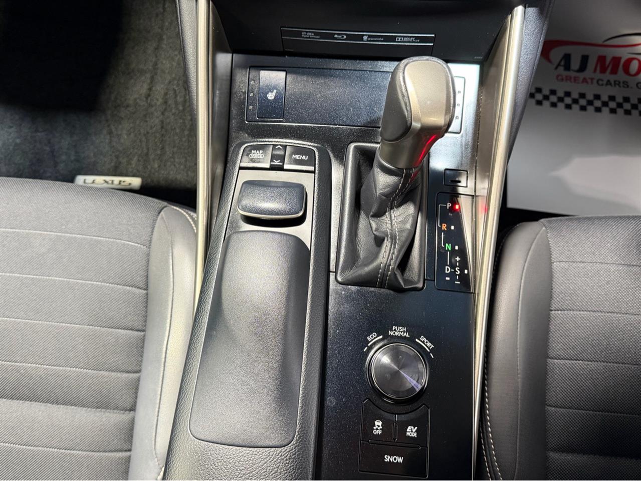 2014 Lexus IS 300h