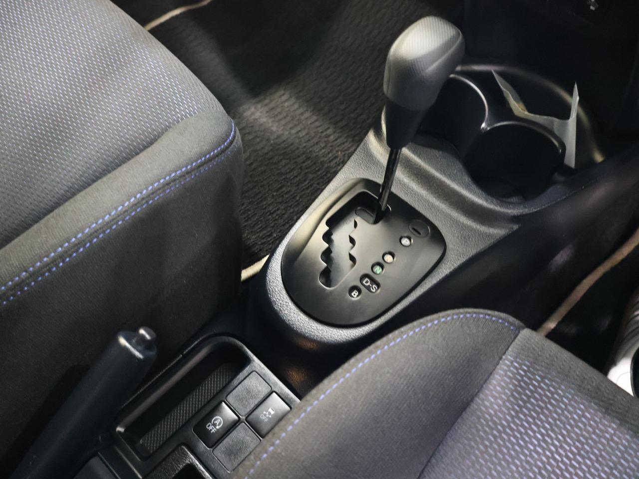 2016 Toyota Vitz