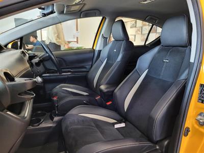 2014 Toyota Aqua - Thumbnail