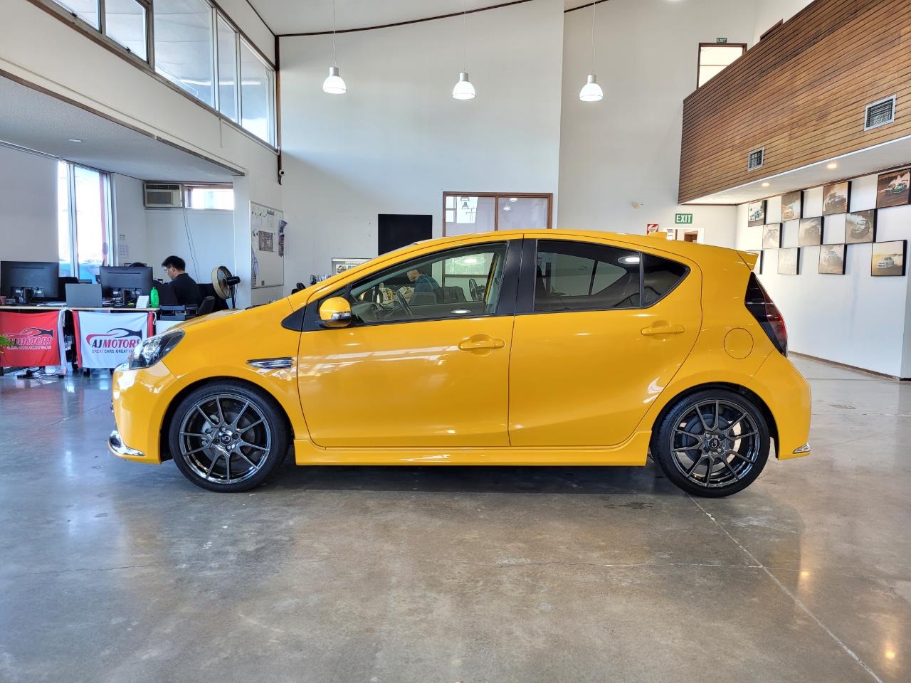 2014 Toyota Aqua