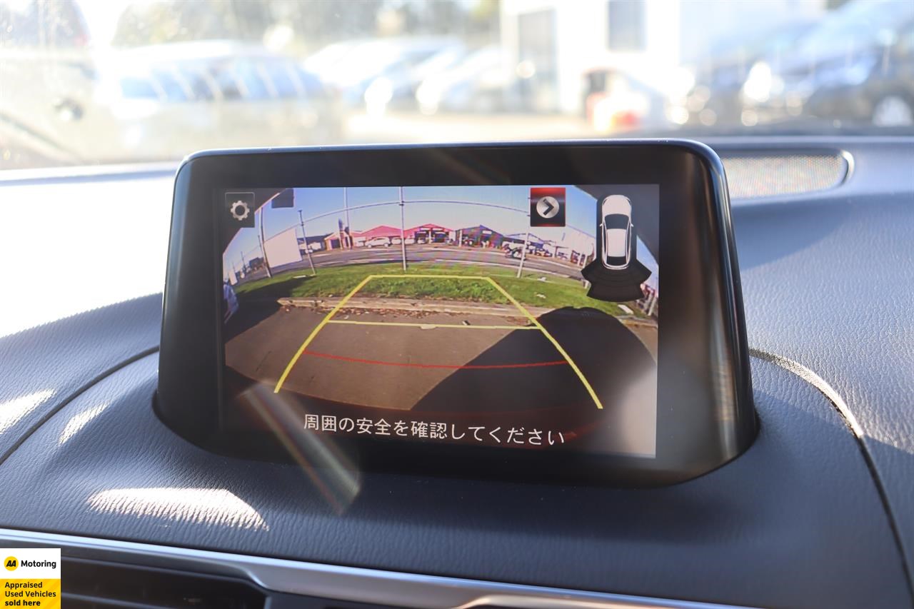 2016 Mazda Axela