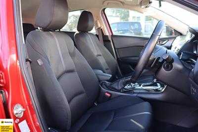 2016 Mazda Axela - Thumbnail