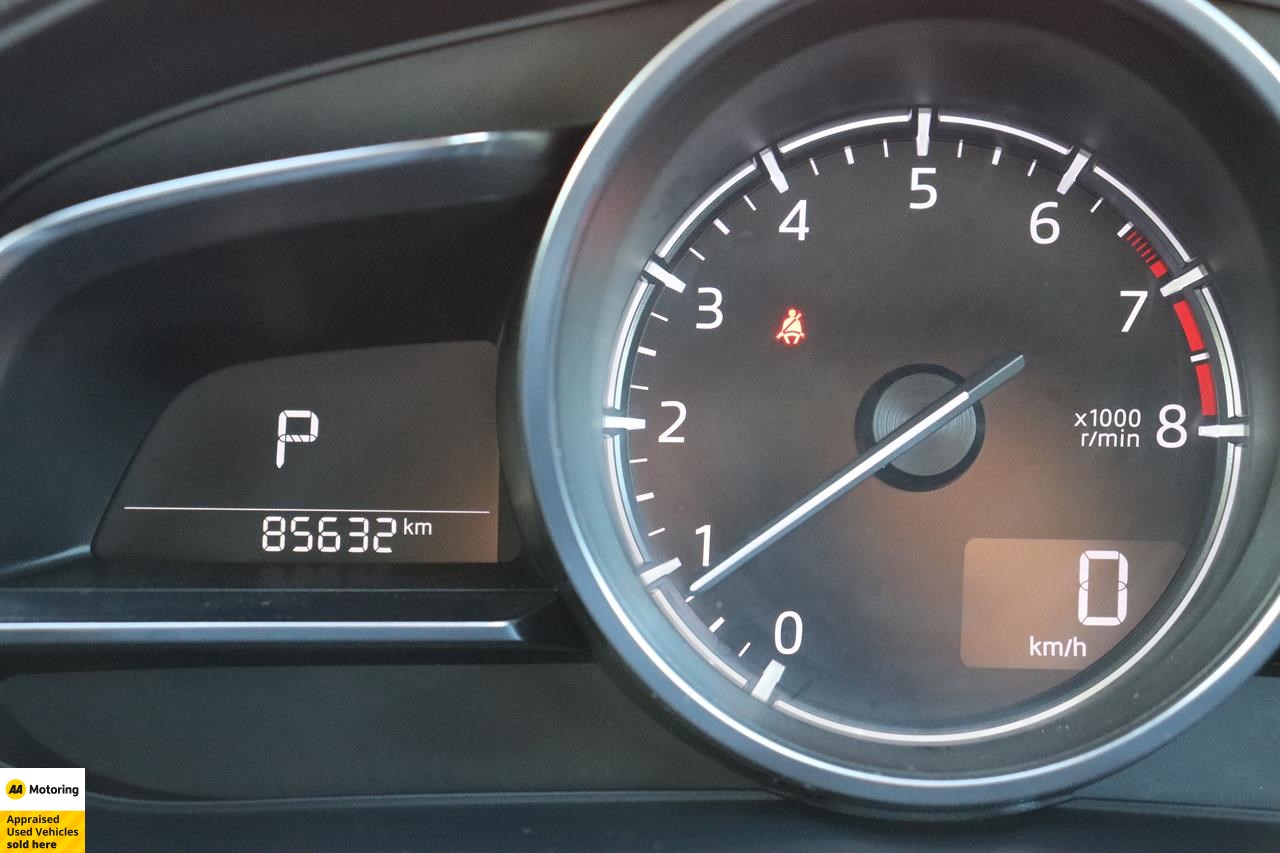 2016 Mazda Axela