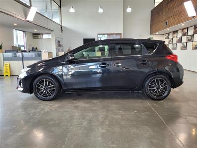 2013 Toyota Auris - Thumbnail