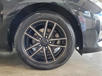 2013 Toyota Auris - Thumbnail