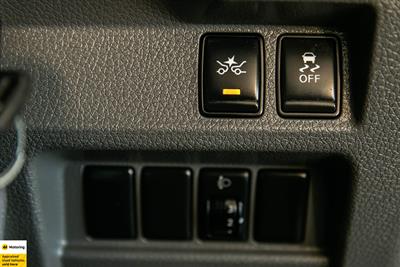 2021 Nissan NV350 - Thumbnail