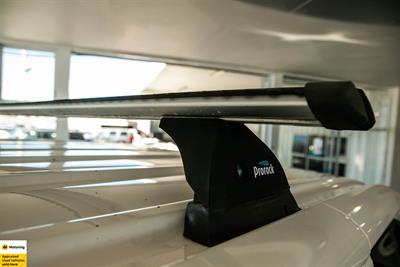 2021 Nissan NV350 - Thumbnail