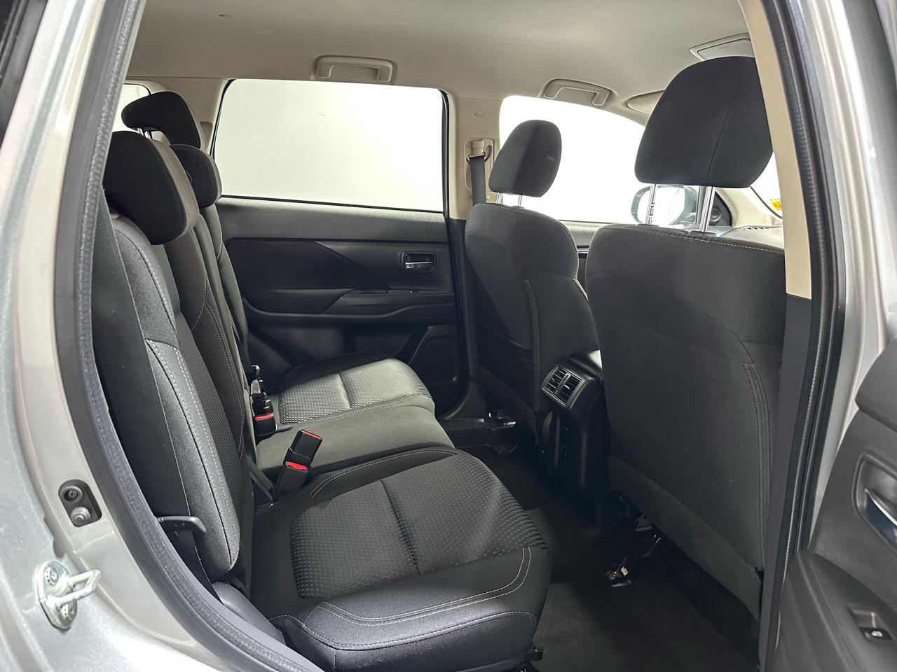 2020 Mitsubishi Outlander