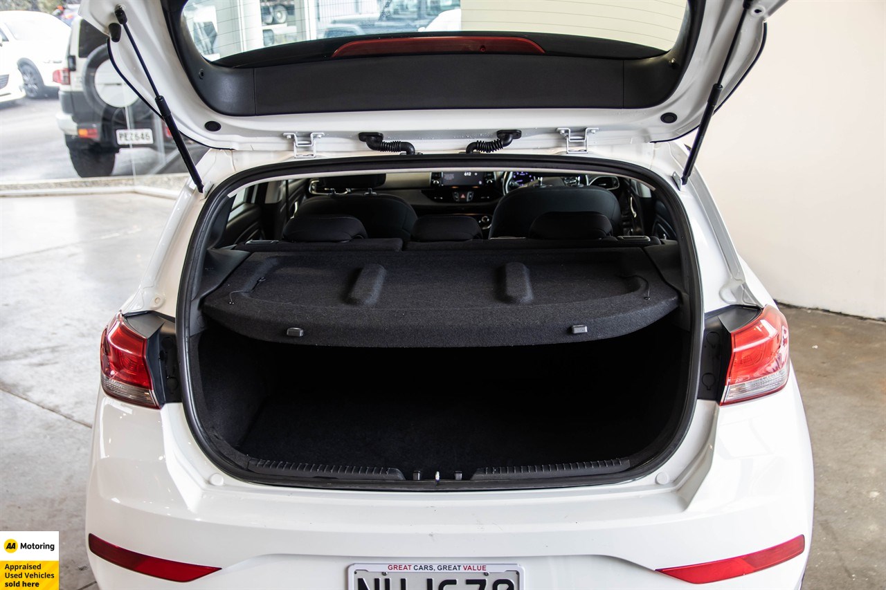 2022 Hyundai i30