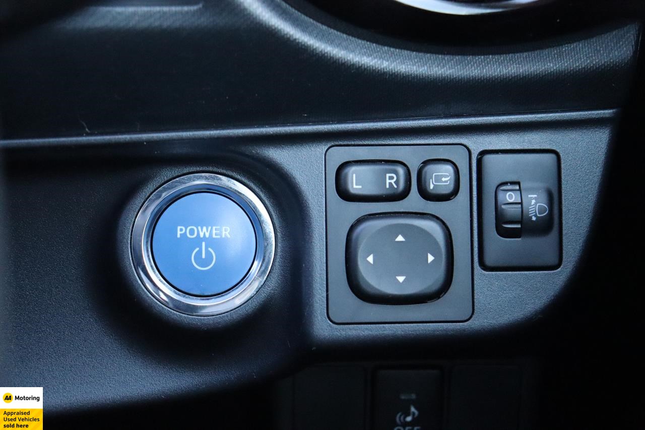 2015 Toyota Aqua
