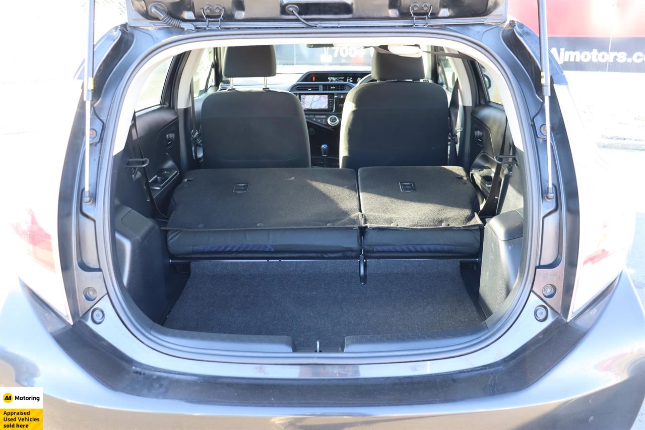 2015 Toyota Aqua