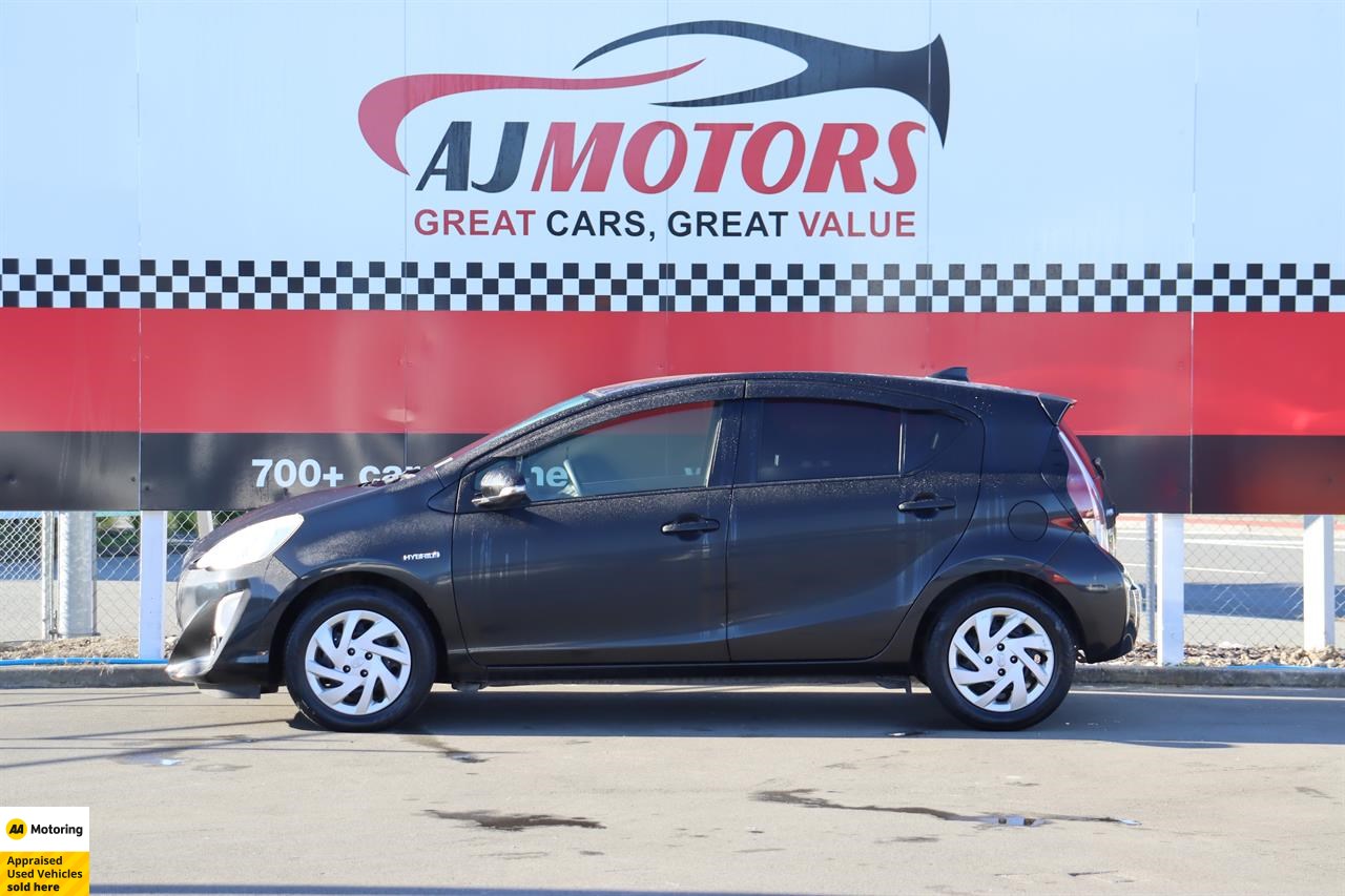 2015 Toyota Aqua