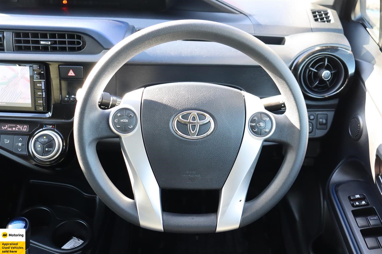2015 Toyota Aqua