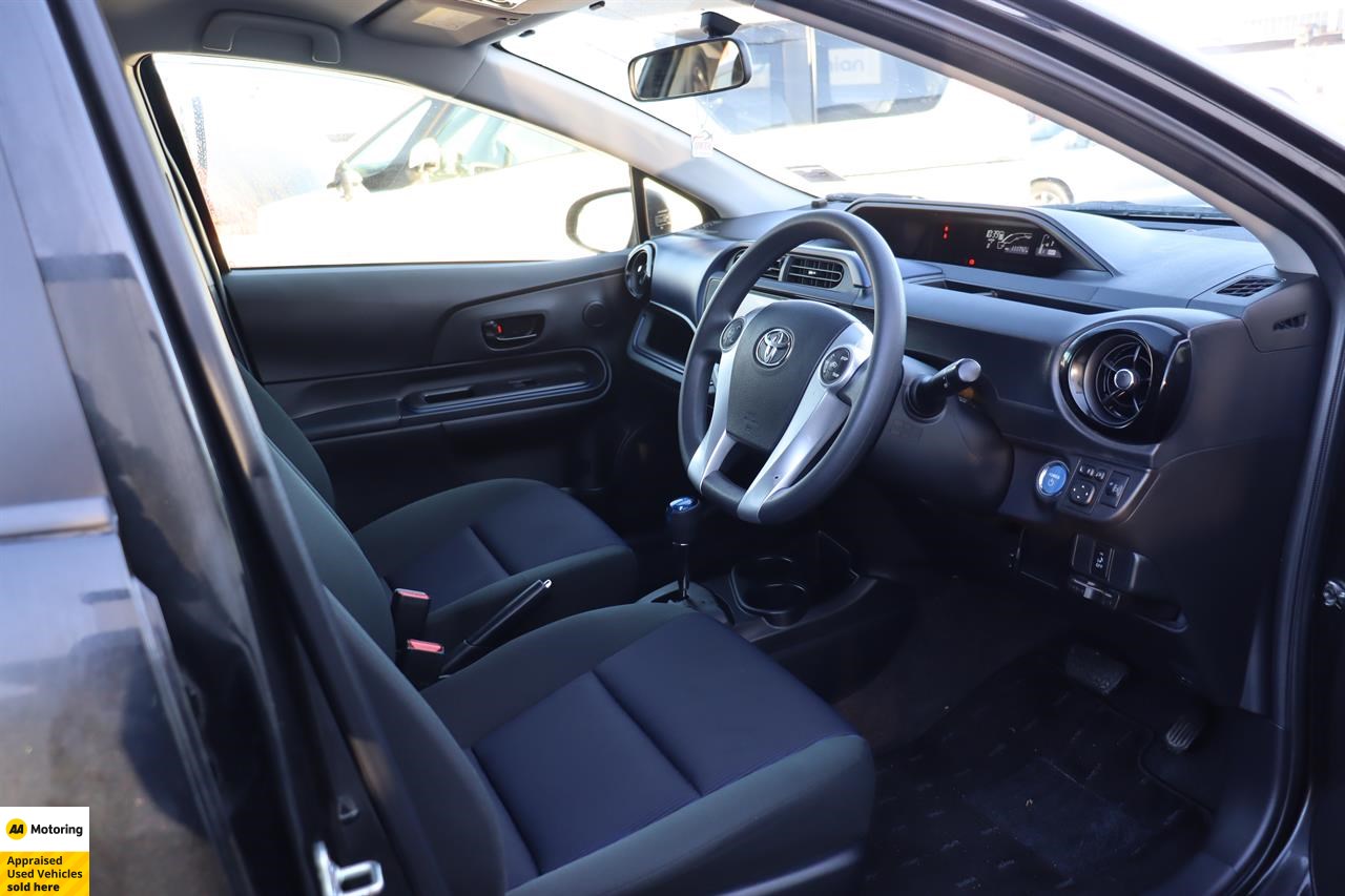 2015 Toyota Aqua