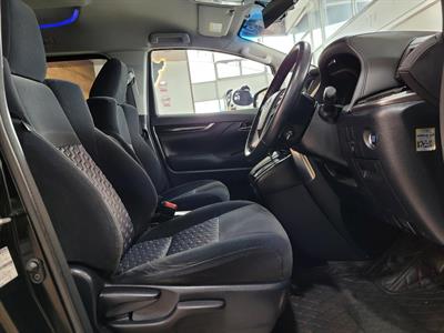 2015 Toyota Vellfire - Thumbnail