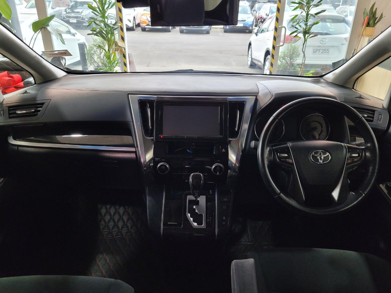 2015 Toyota Vellfire