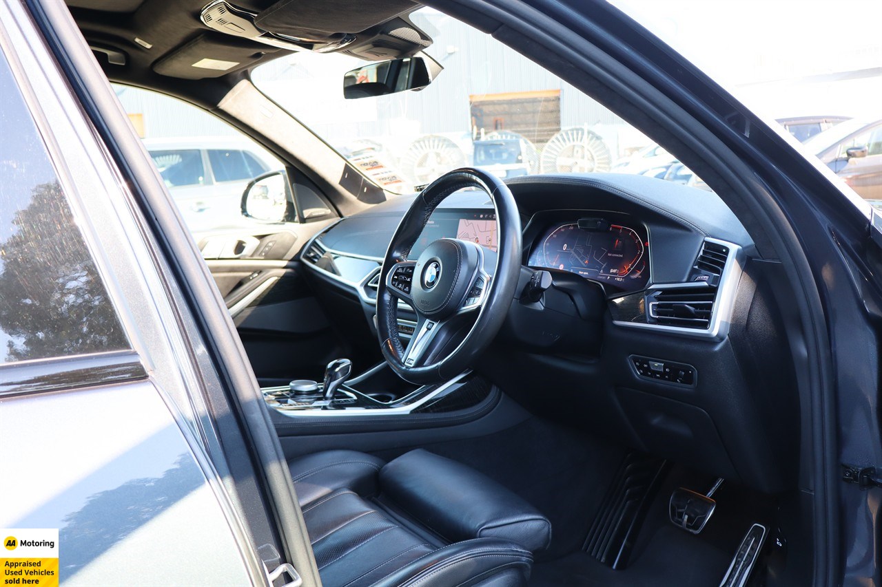 2020 BMW X7