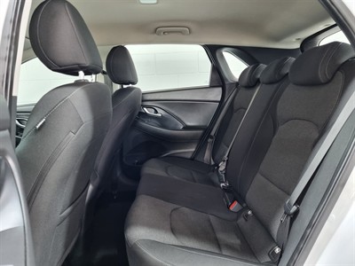 2021 Hyundai i30 - Thumbnail