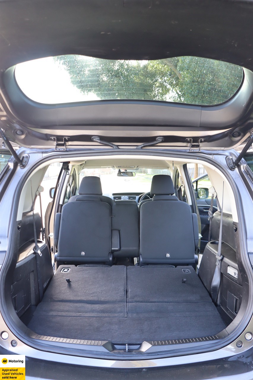 2014 Mazda Premacy